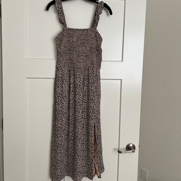 Abercrombie & Fitch Leopard Print Dress - NWT - Picture 1 of 8